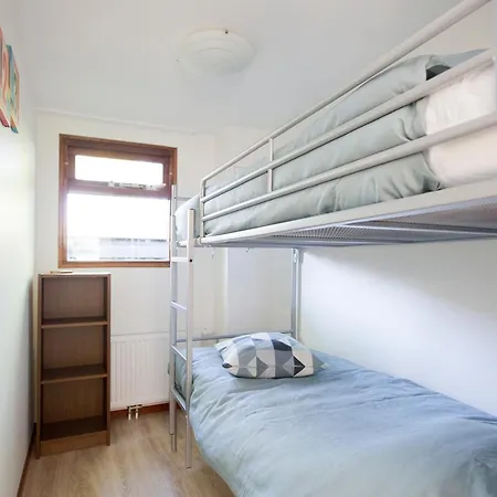 Chalet Relaxed In Op De Veluwe Putten